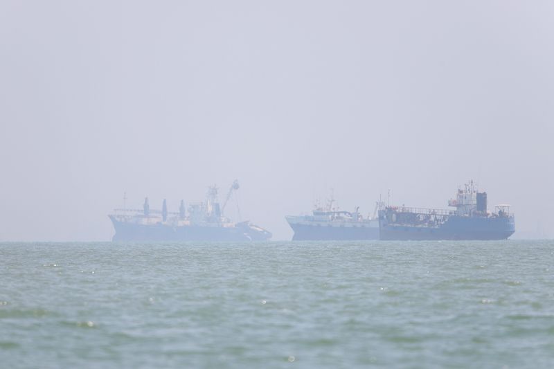米軍、今週3例目のオマーン湾タンカー攻撃 インド人船員20人無事