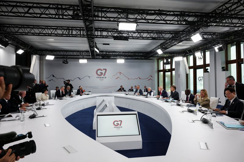 G7、世界的な債務脆弱性への対応強化へ=声明