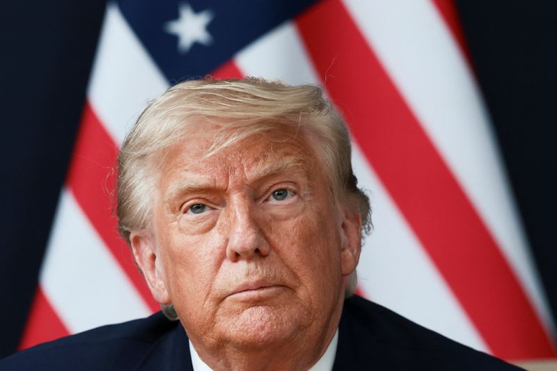 トランプ氏、ロシア・ウクライナ首脳と「良好な協議」 制裁は明言せず