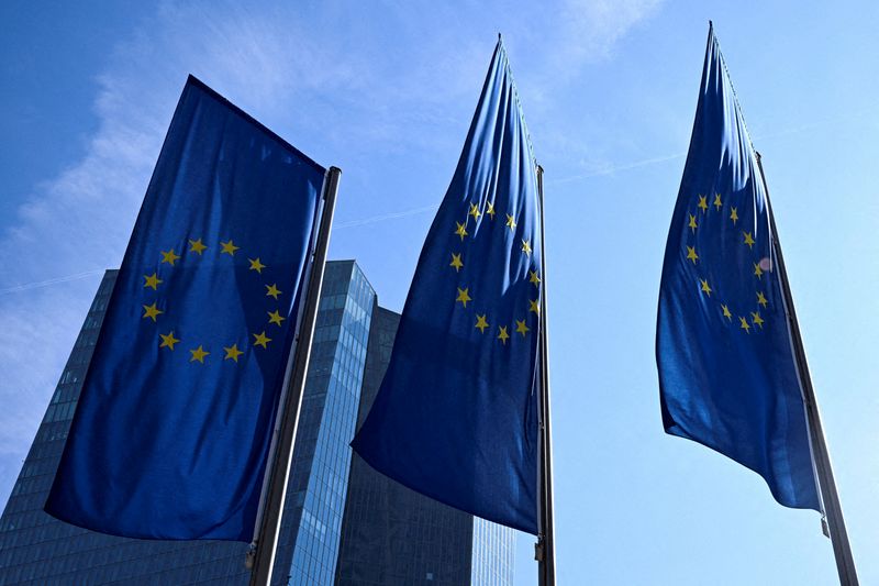 原油高がユーロ圏成長率0.4%ポイント押し下げ=ECB26年見通し