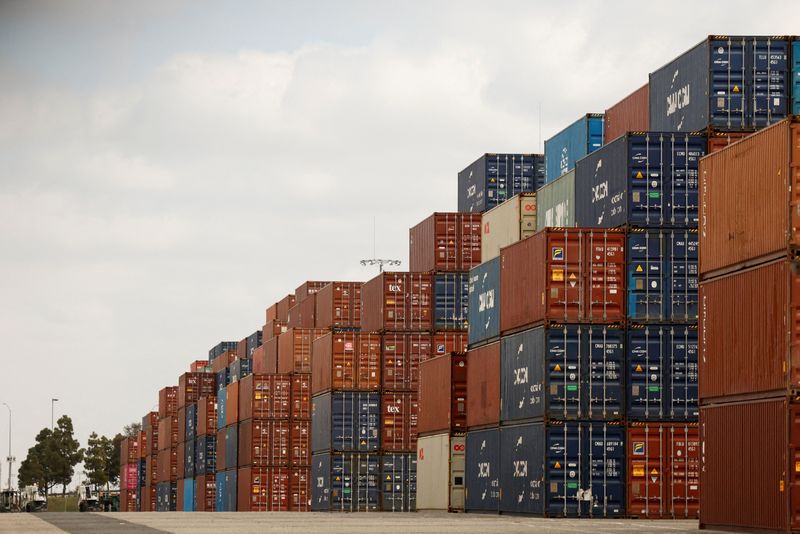 米5月モノの貿易赤字、1058億ドルに大幅拡大　輸入増で