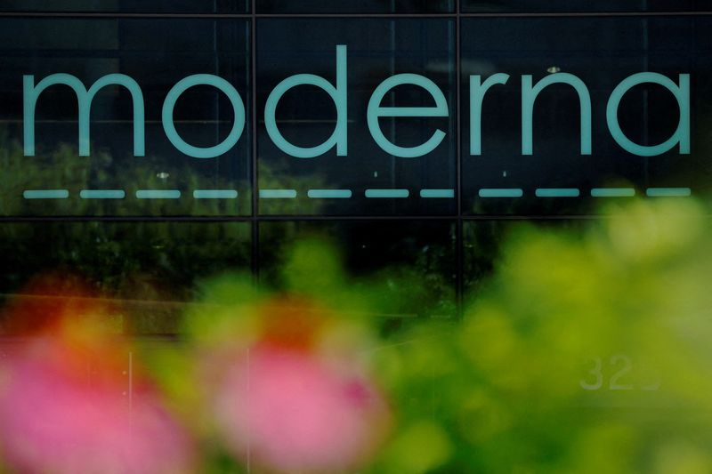 米国株式市場＝Ｓ＆Ｐ小幅安、半導体株が急落　モデルナは急伸
