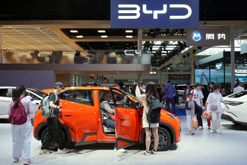 中国、省エネ車・EVの車船税優遇を27年に廃止