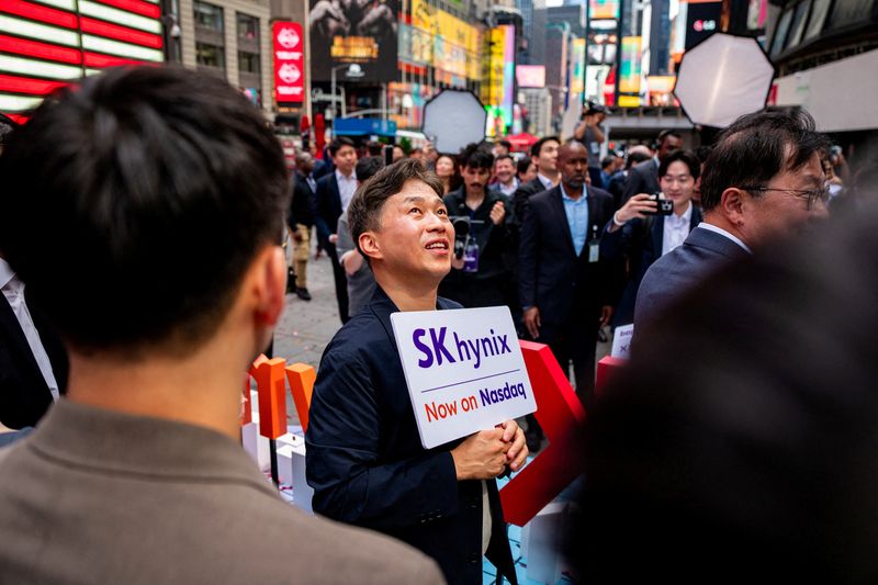SKハイニックスCEO、メモリー供給不足「27年に過去最悪に」