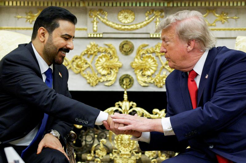 トランプ氏、イラク首相と会談 石油巡り取引拡大へ