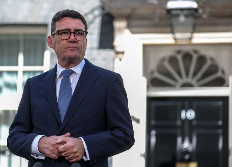 アングル:英新首相に「北の王」バーナム氏、2度の党首選敗北から10年
