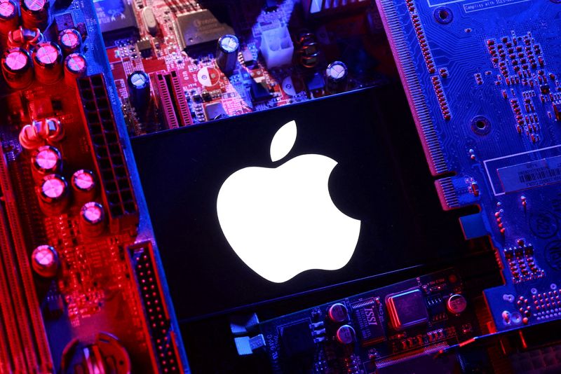 米アップル一時10%安、時価総額5000億ドル消失へ 部品不足で見通し軟調