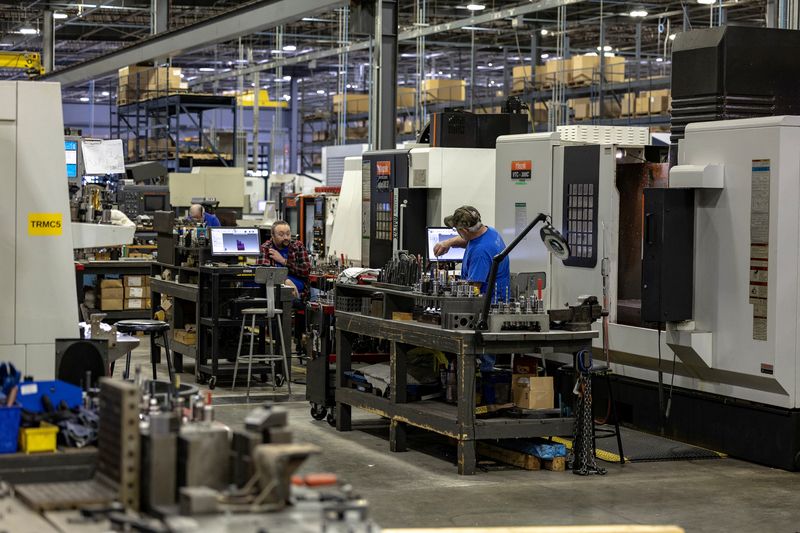 米製造業新規受注、6月は前月比0.3%減 AI関連需要は堅調