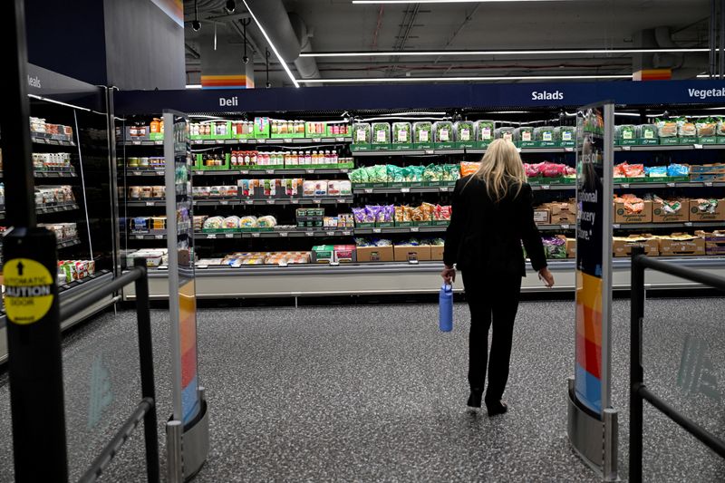 米7月CPI3.4%上昇に鈍化、ガソリン安続く コアも落ち着き