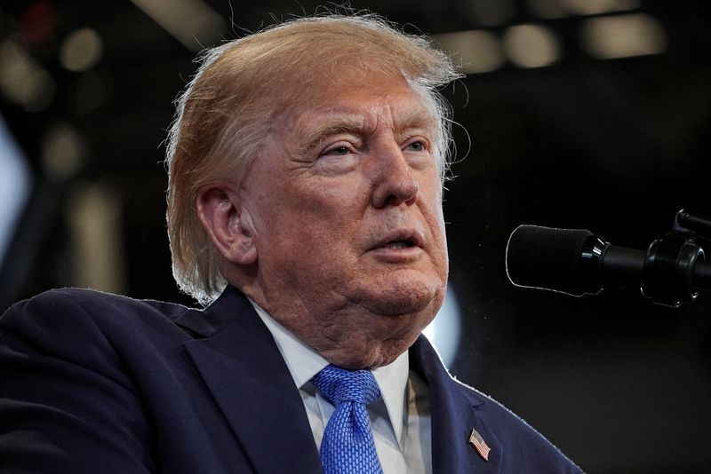 イラン、ホルムズ海峡で強硬姿勢崩さず トランプ氏「ガソリン高受け入れを」