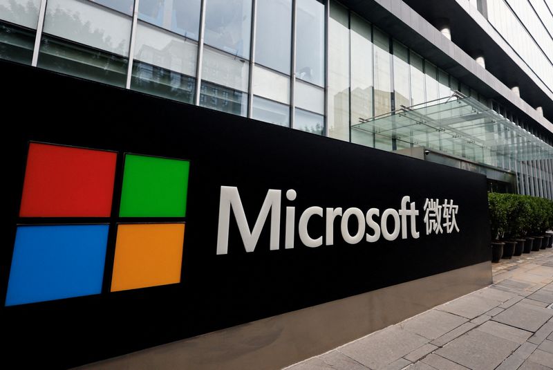 アングル:マイクロソフト、一時撤退検討の中国市場に踏みとどまった理由