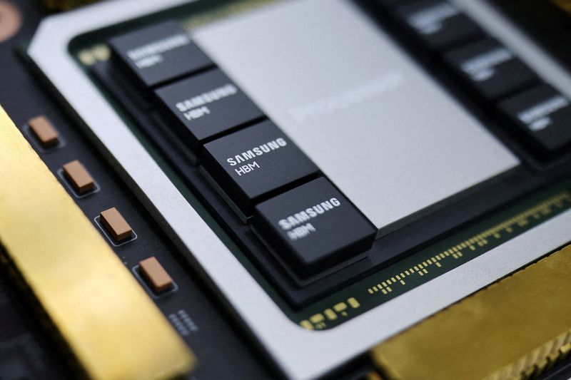 サムスン、半導体受託製造を最大15%値上げ AI需要急増で=関係筋