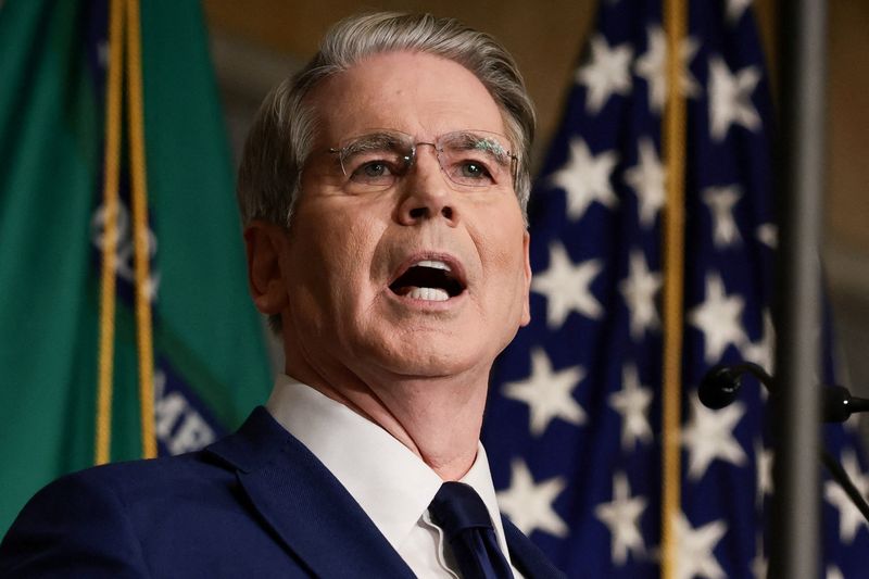 米、円買い介入で外貨資産活用 財務長官「無秩序な円相場」懸念