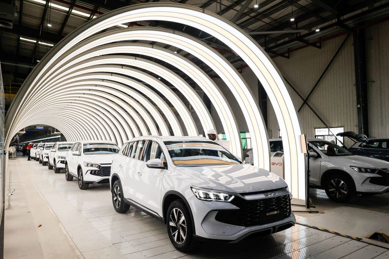 中国、自動車メーカーの海外事業に関する指針公表