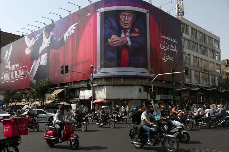 米軍が再び空爆、イランはヨルダンなどに報復攻撃 海峡封鎖強化も