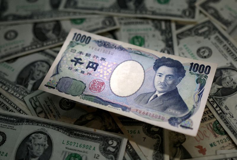 ドル154円割れ目前、半年ぶり水準 ユーロ/円も急落=外為市場