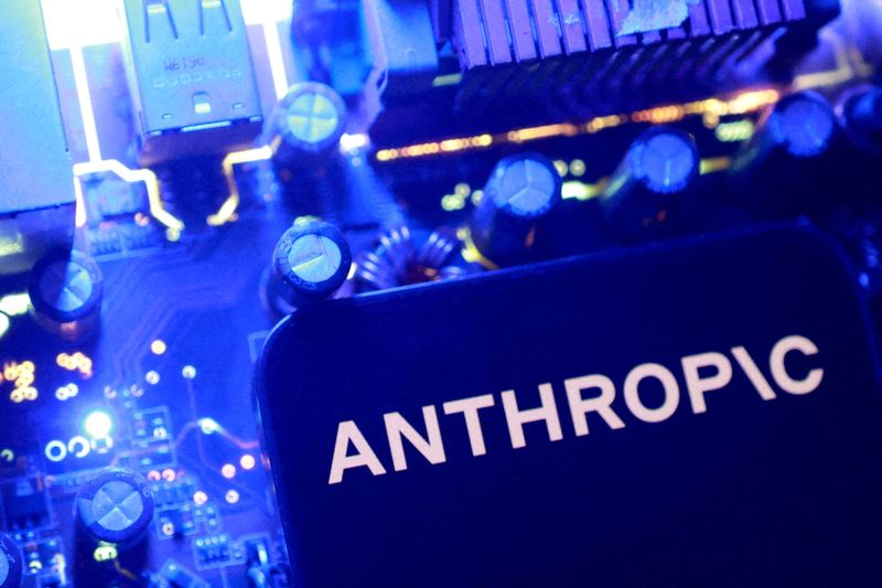 アンソロピック、AI安全評価でアクセンチュアと提携
