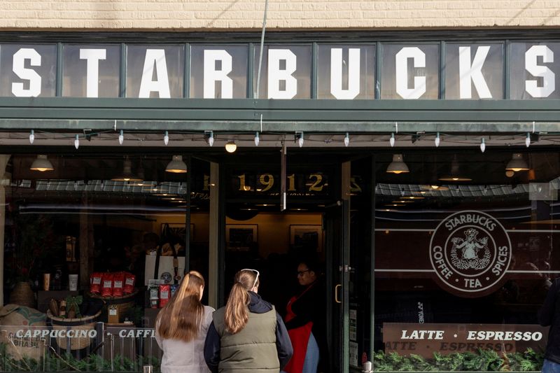スターバックス、北米で250店閉鎖へ 事業強化策の一環