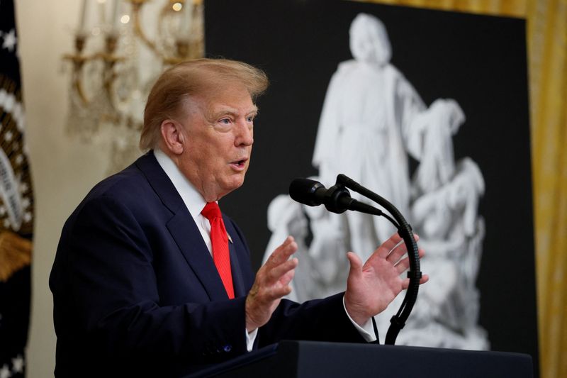 トランプ氏、メキシコにエネルギー企業間の取引・提携拡大要請=報道
