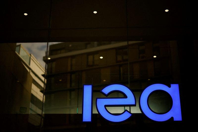 IEA、軽油追加放出の必要性検討を加盟国に要請