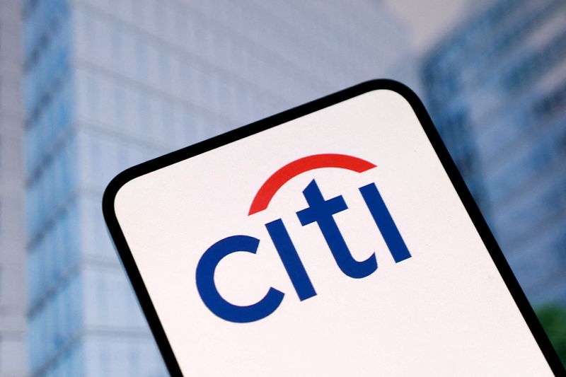 米シティ、CPI上振れでタカ派に転換 FRBの12月利上げ予想