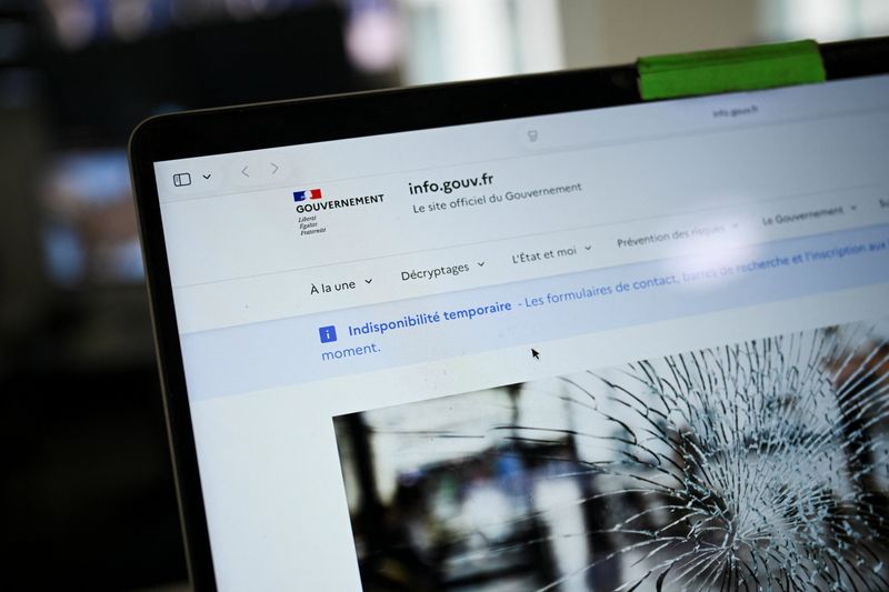 PHP脆弱性、各国政府サイトが相次ぎ停止 AIが欠陥発見